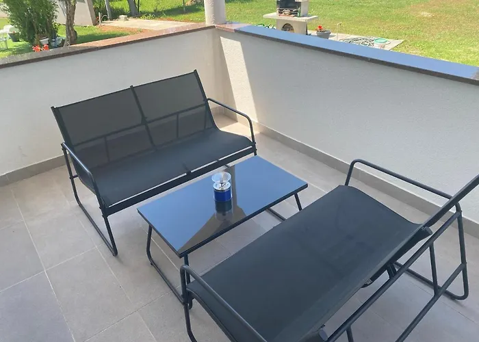 Mara Apartman