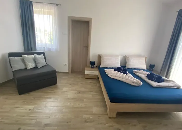 Mara Apartman *