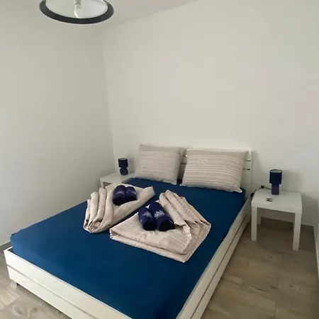 Mara Apartment *