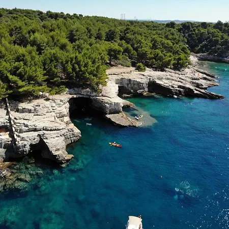 Mara * Pula