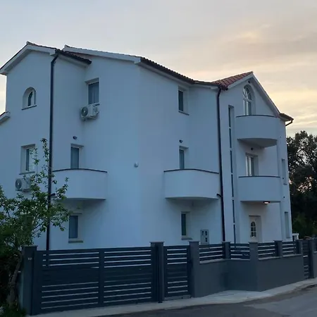 Apartament Mara Pula